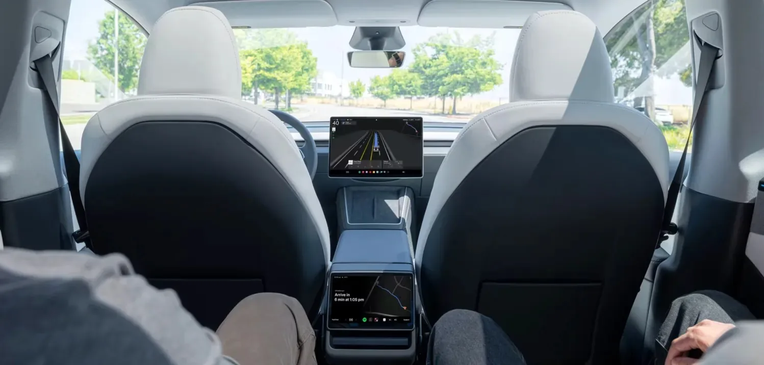 Robotaxi de Tesla se achica: solo 20 vehículos sin supervisión