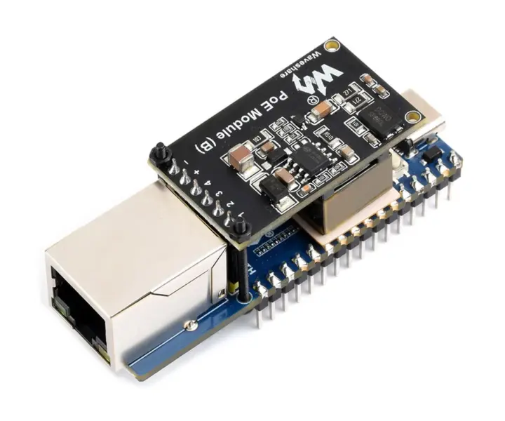 Módulo PoE instalado en la placa RP2350-POE-ETH