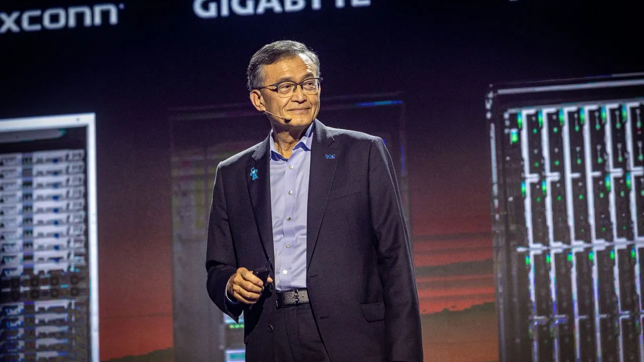 Intel coquetea con volver al negocio de la memoria