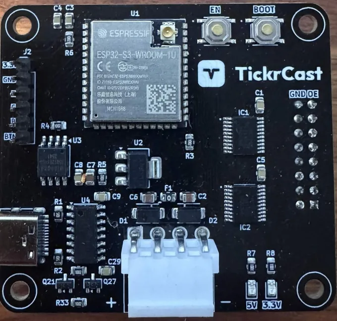 Placa interna del TickrCast