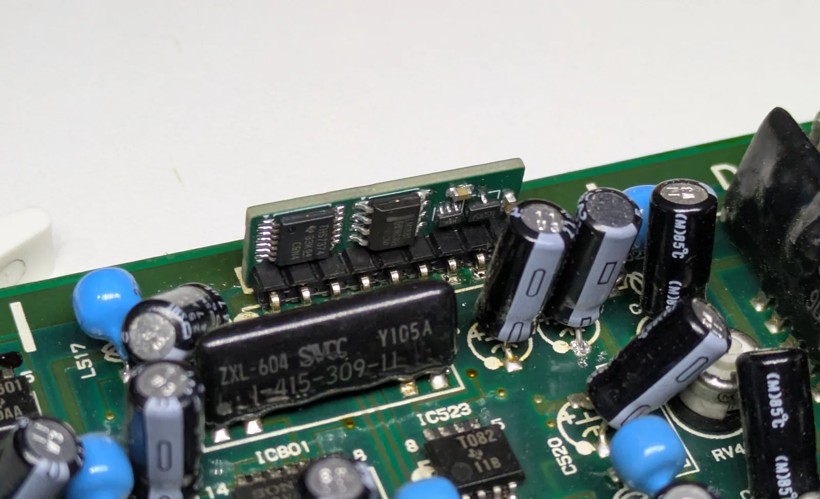 Reparación épica: recrean chip para salvar Betacam SP
