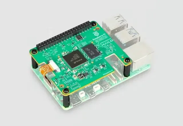 Raspberry Pi AI HAT+ 2 con acelerador Hailo-10H