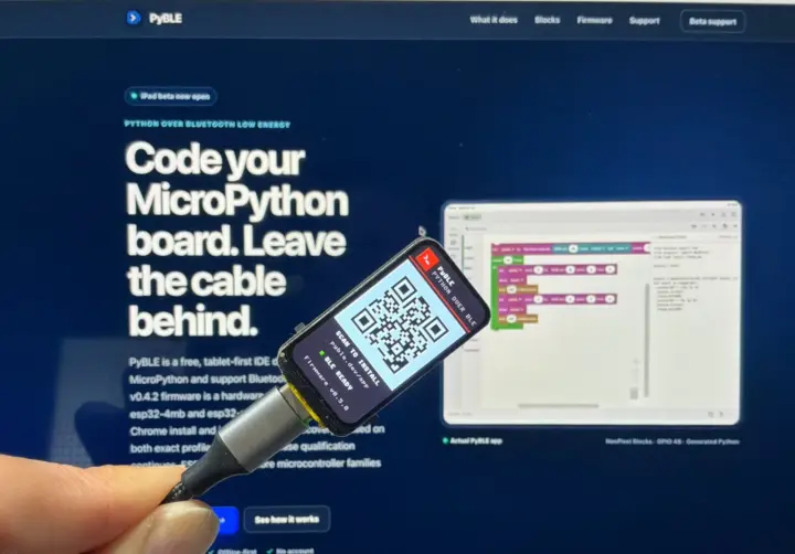 Firmware PyBLE corriendo en una placa Waveshare ESP32-S3-LCD-1.47B