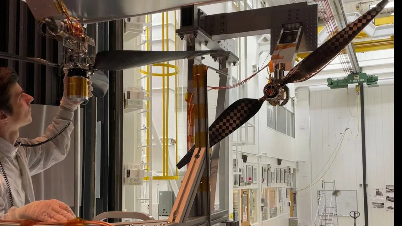 NASA prueba rotores supersónicos para Mars Helicopter en 2028