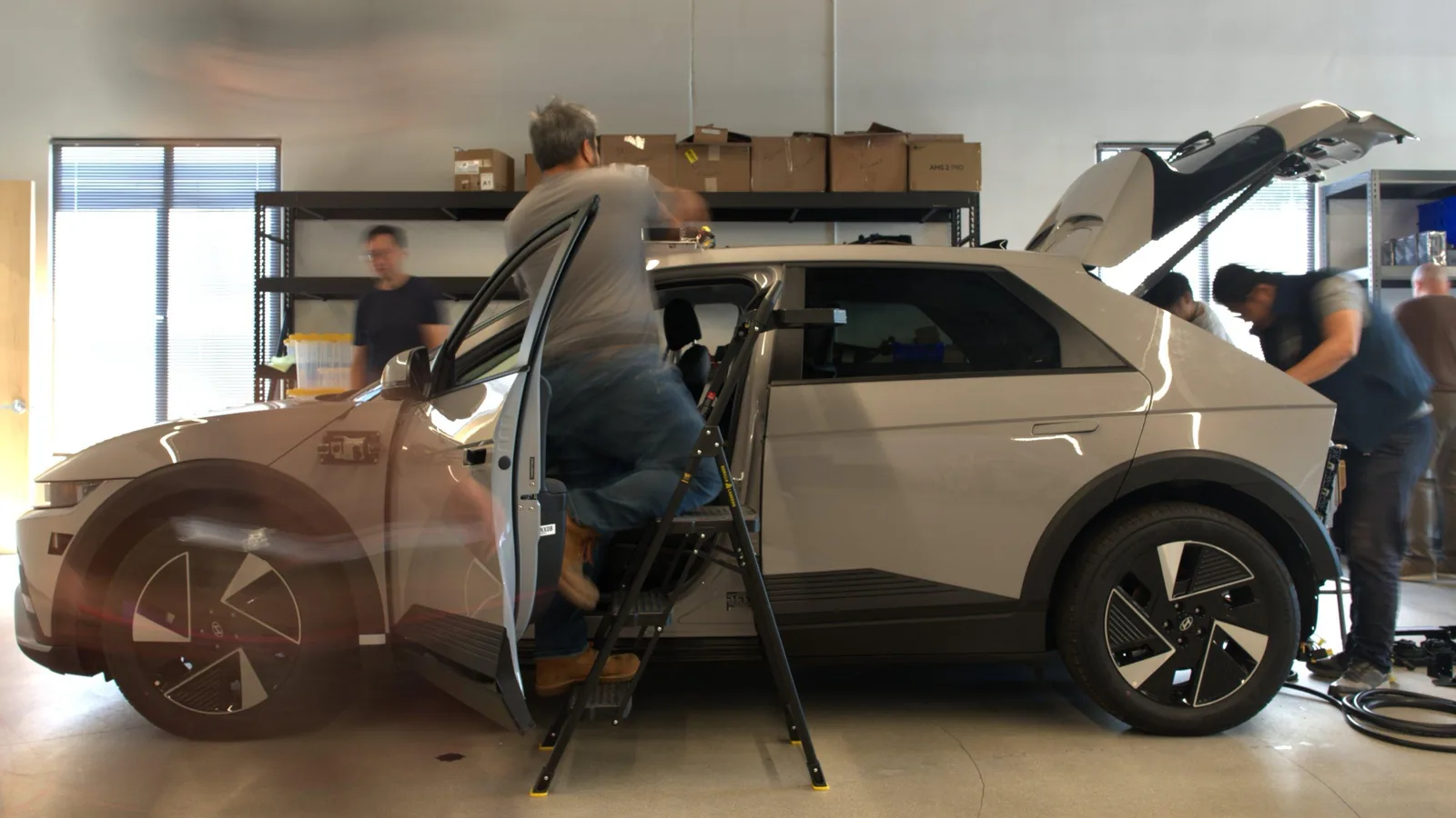 Uber vuelve a operar autos autónomos solo para recolectar datos
