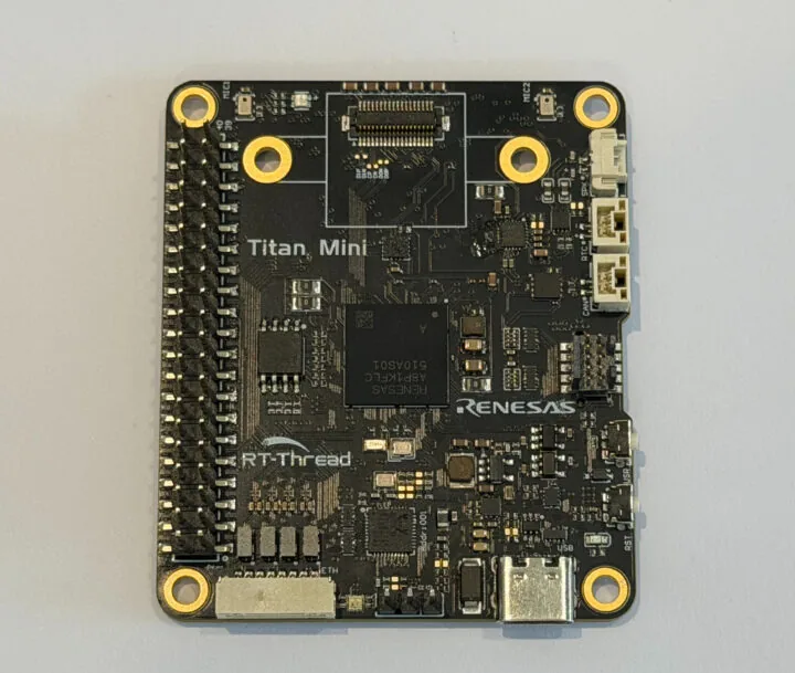 Titan Mini: Cortex-M85 a 1 GHz con NPU Ethos-U55 por USD 44