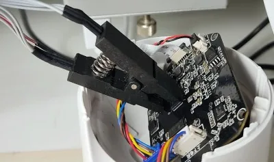 Instalar el firmware en la cámara: según el modelo, el procedimiento puede volverse bastante laborioso