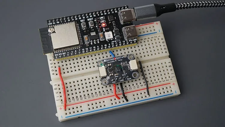 Montaje real del ESP32 con el sensor SHT41