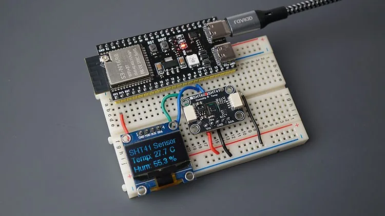 Montaje del ESP32 con el SHT41 y la pantalla OLED