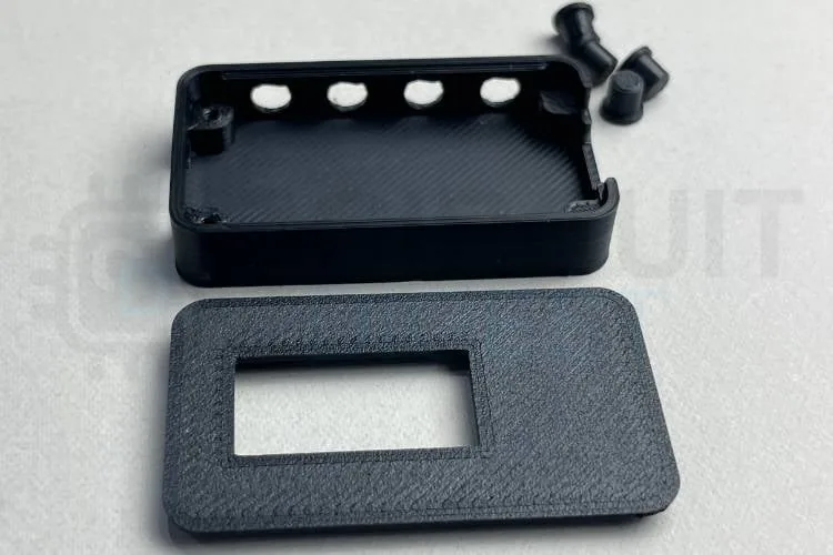 Carcasa impresa en 3D de dos piezas para el medidor