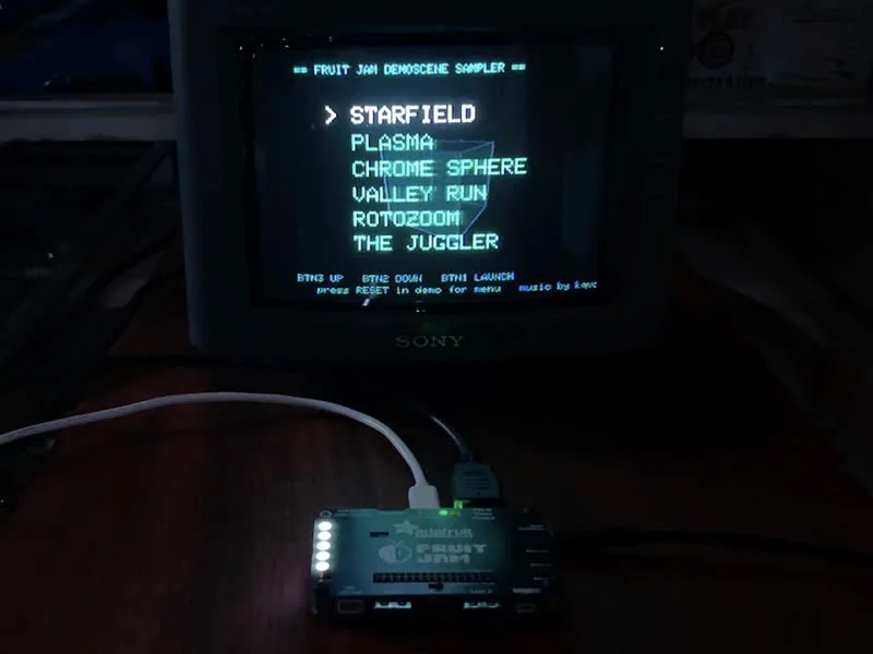 Demoscene en el RP2350: seis clásicos corriendo en la Fruit Jam