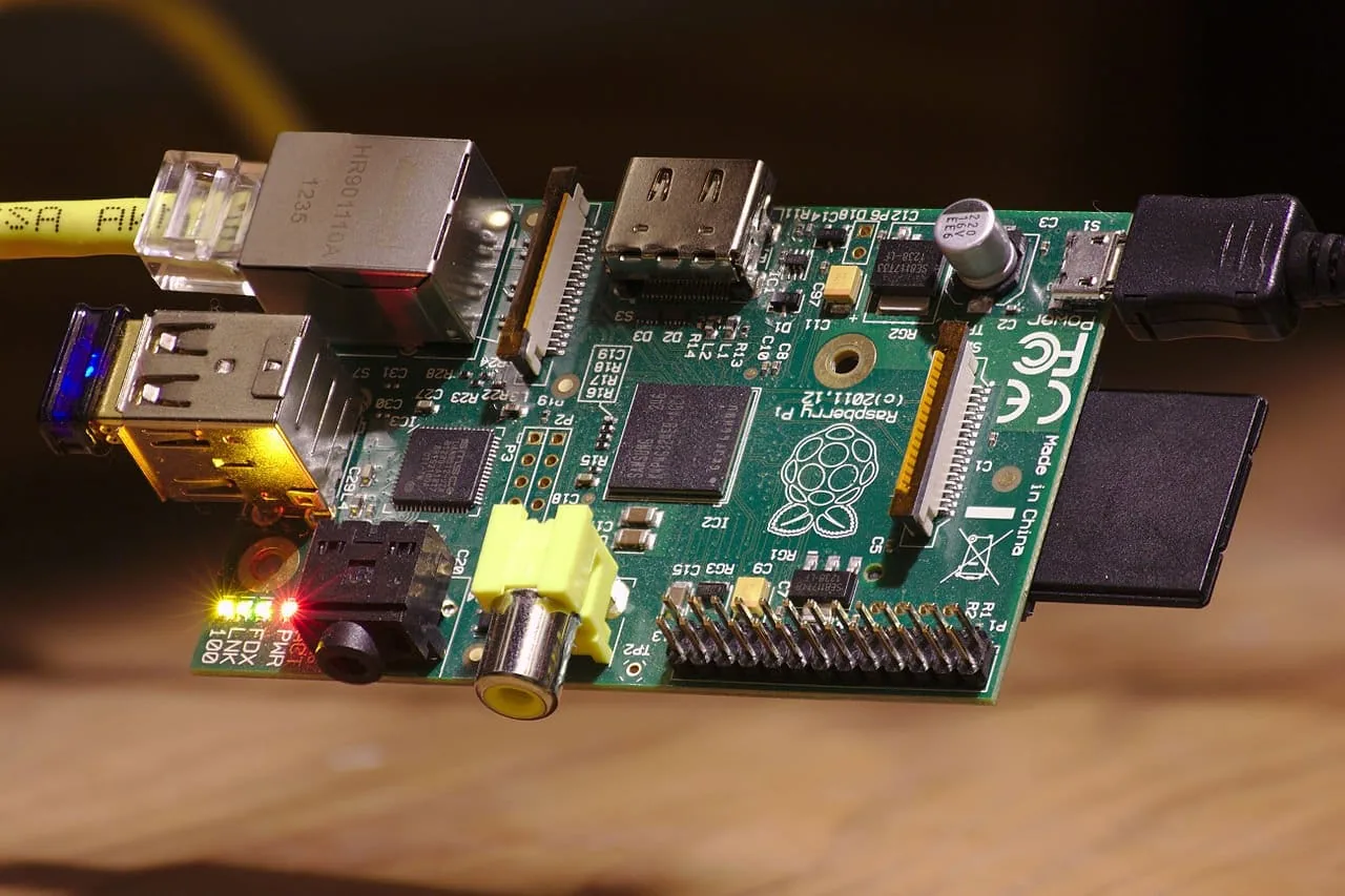 Convierte tu Raspberry Pi en un Access Point WiFi (guía 2026 con nmcli)