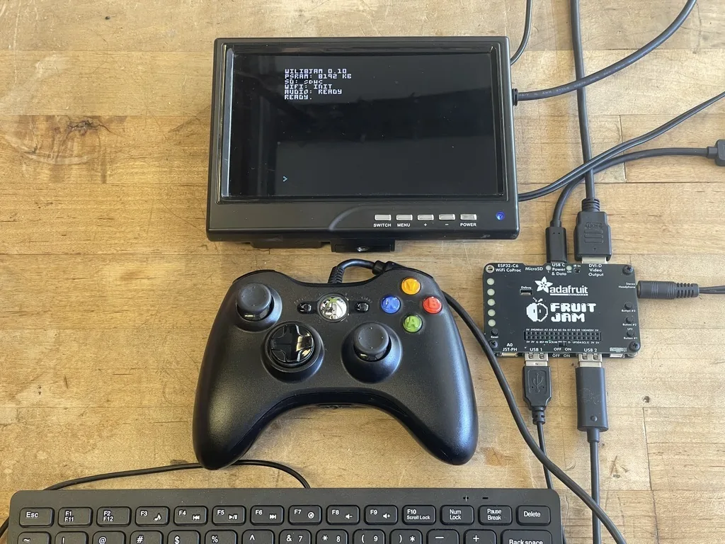 PICO 8 en la Adafruit Fruit Jam: arma tu consola retro de bolsillo