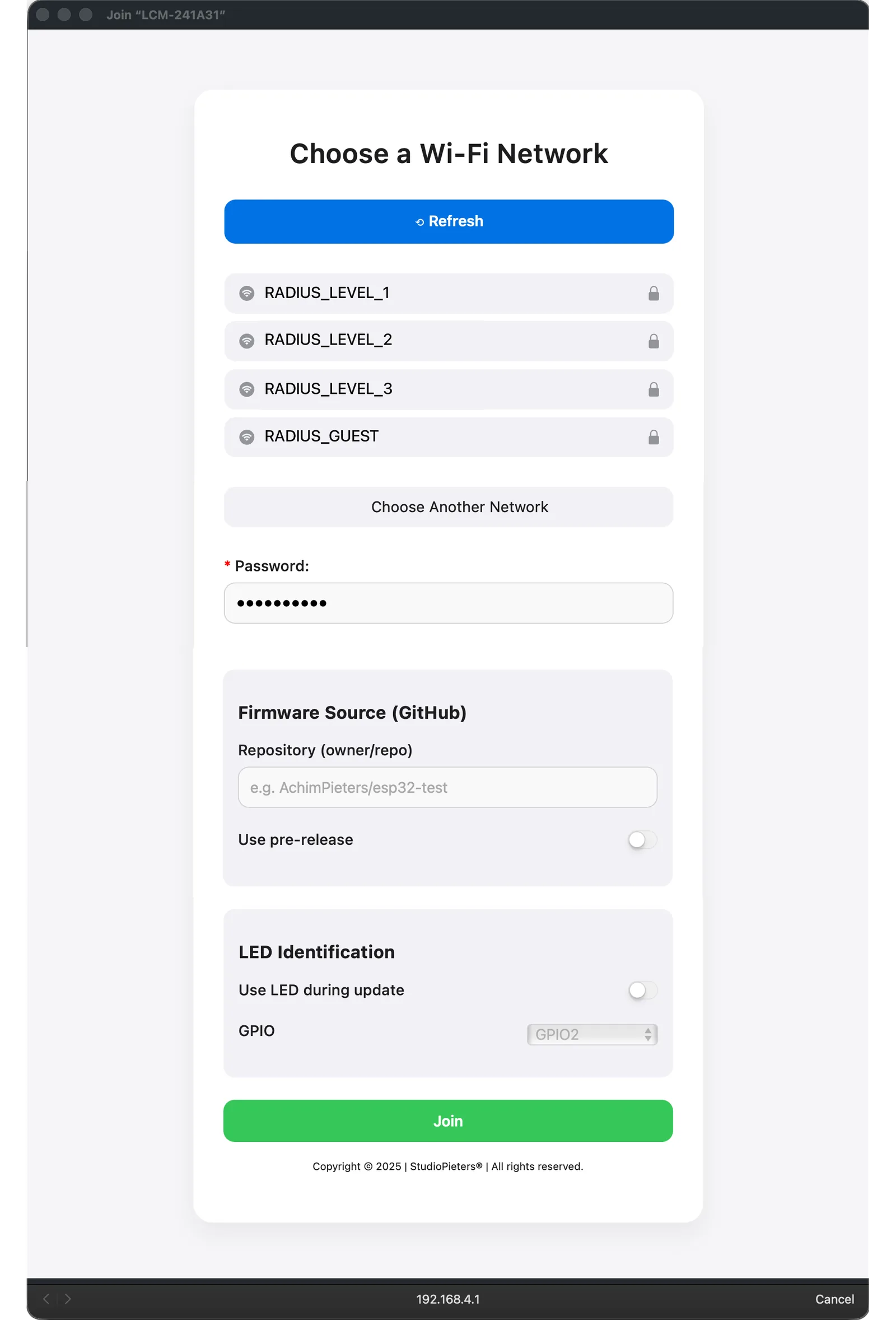 Portal WiFi del Life Cycle Manager para elegir la red e indicar el firmware