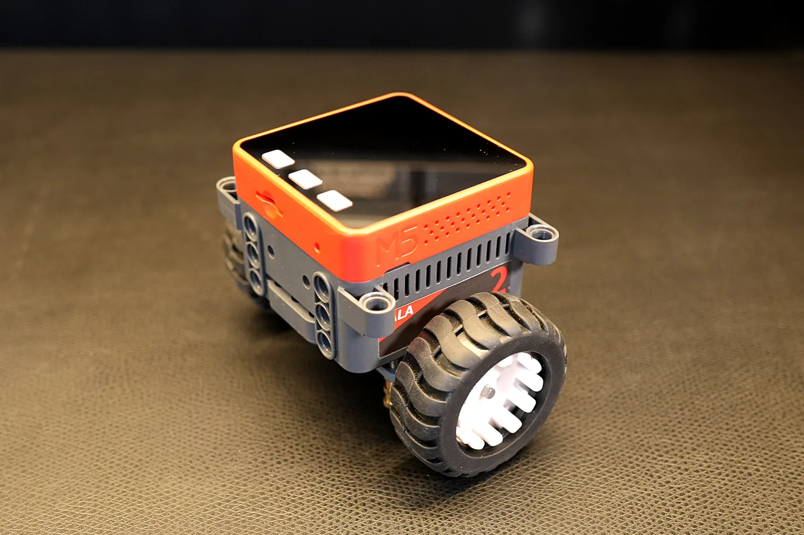 Robot balancín que aprende solo: aprendizaje por refuerzo con PPO y MuJoCo