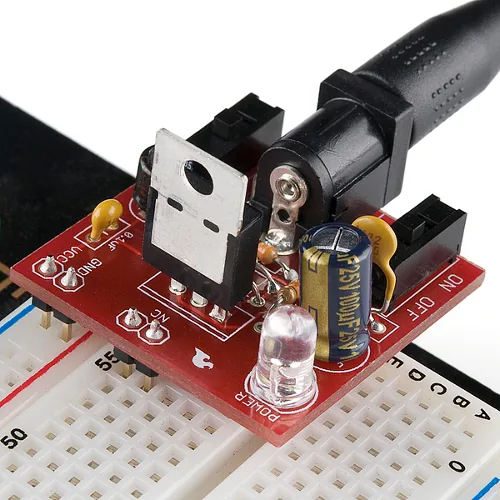 Fuente de poder para protoboard: kit con LM317 o módulo MB102