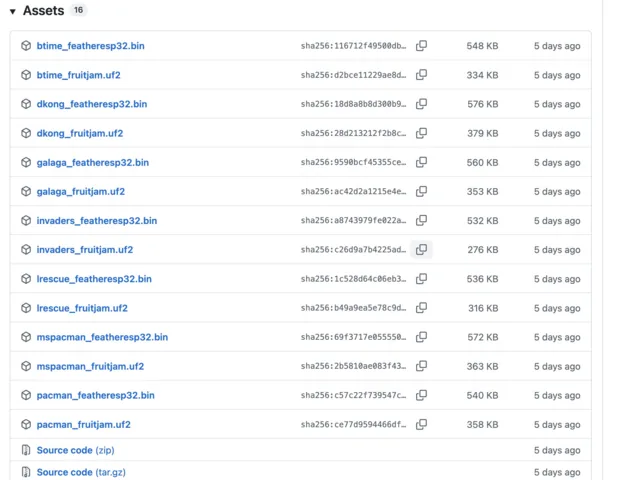 Sección Assets de la release con los archivos .bin de cada juego
