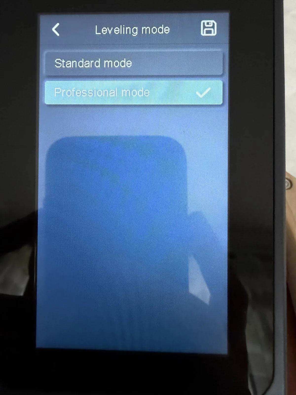 Selector de modo de nivelación del Neptune 4 con las opciones Standard mode y Professional mode