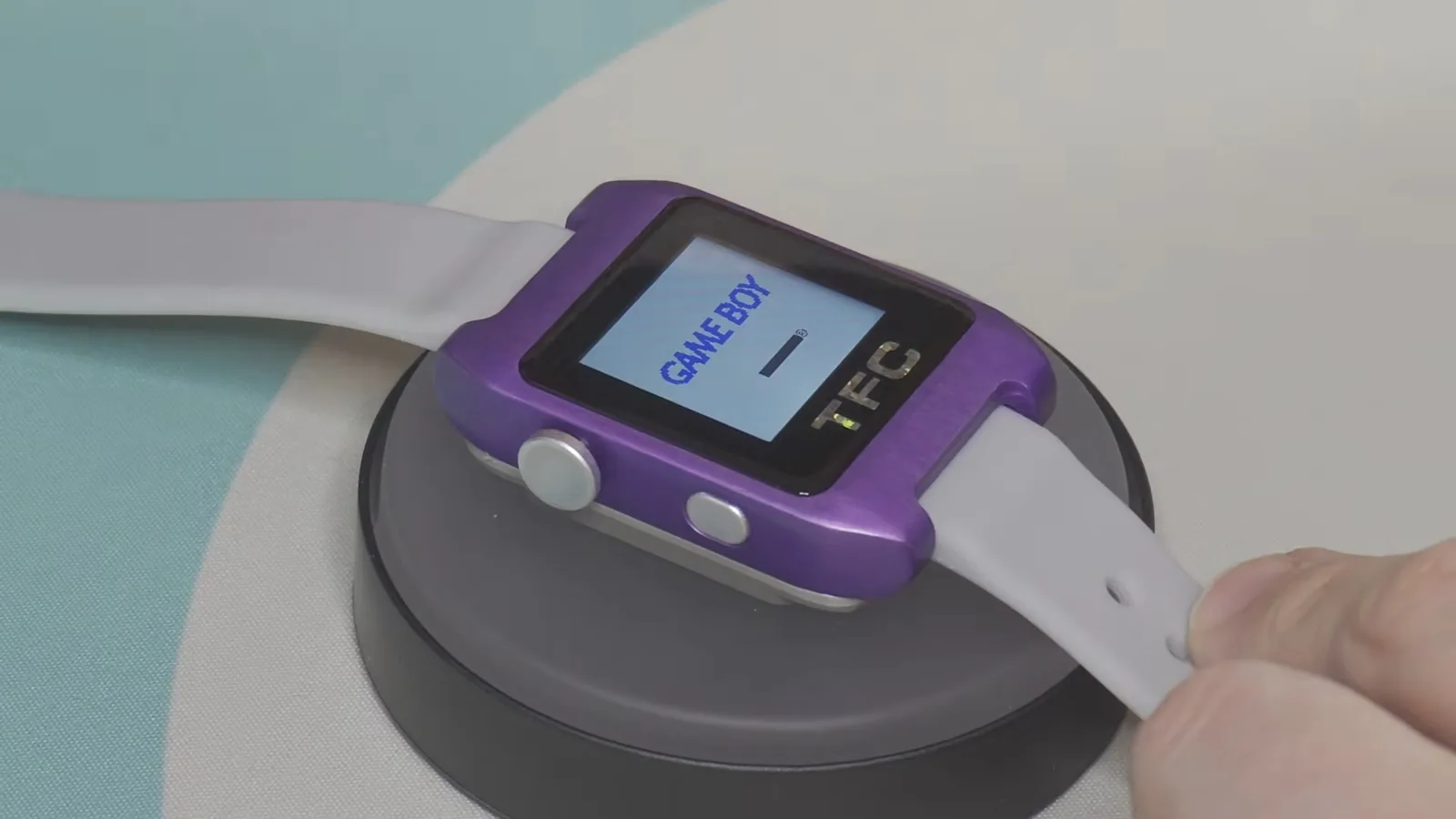 Time Frog Color: un Game Boy Color real convertido en reloj de pulsera