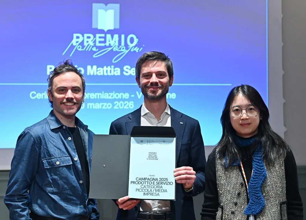 El equipo de Marketing de Arduino recibe el premio a la Mejor Estrategia Digital por “From Blink to Think”