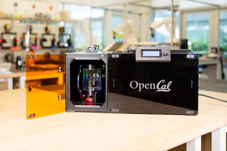 OpenCAL: impresora 3D open source sin capas y por USD 1.400