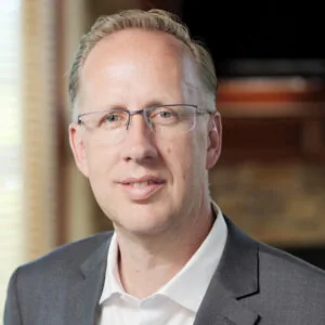 Retrato de Mel Torrie, CEO de Autonomous Solutions Inc.